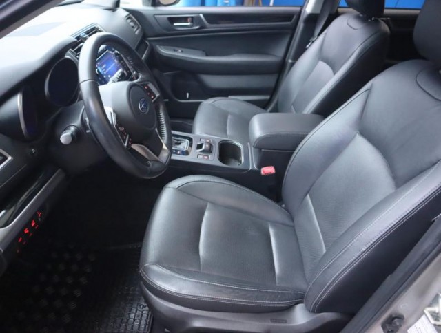 Subaru Outback  2.5 i 