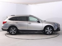 Subaru Outback  2.5 i 