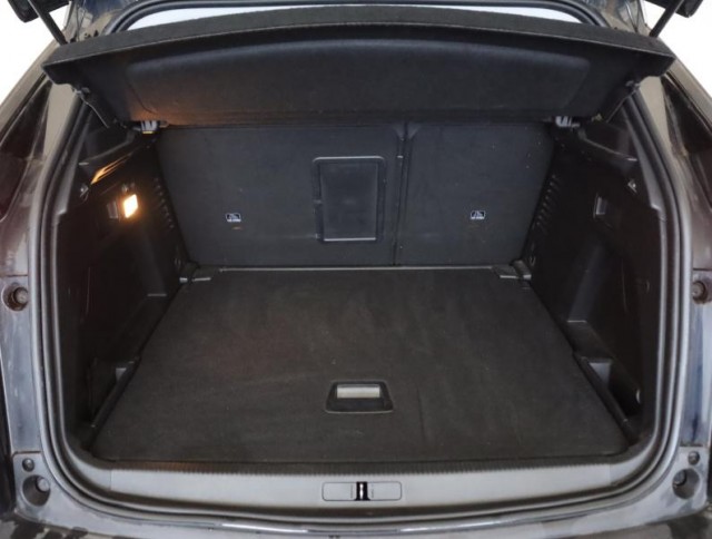 Peugeot 3008  1.5 BlueHDi 