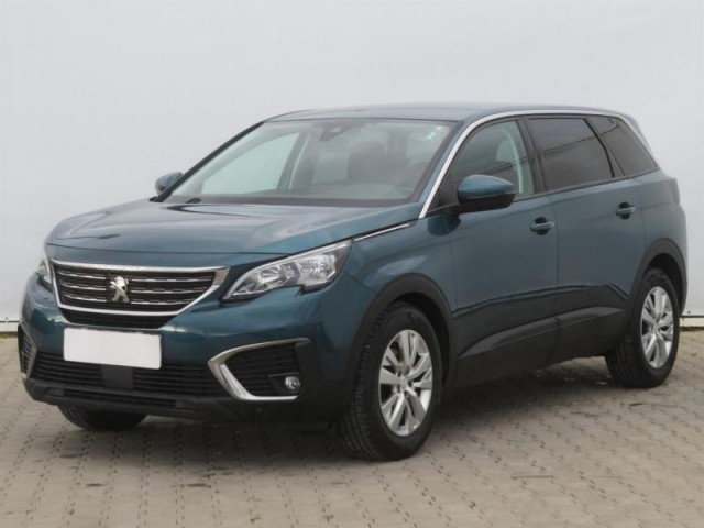 Peugeot 5008  1.5 BlueHDi 