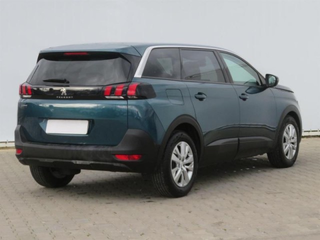Peugeot 5008  1.5 BlueHDi 