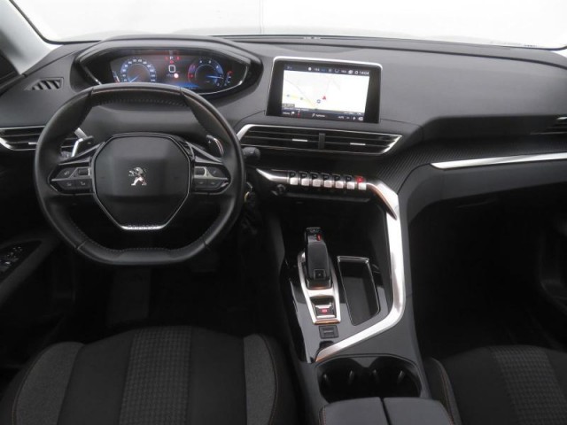 Peugeot 5008  1.5 BlueHDi 