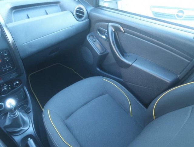 Dacia Duster  1.6 16V 