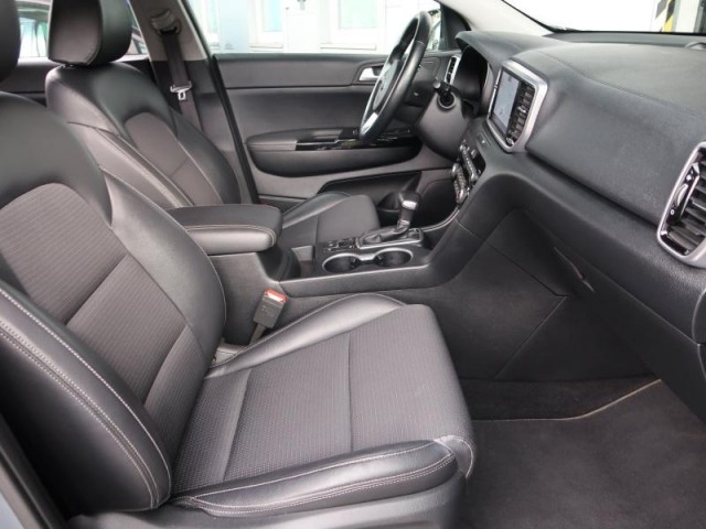 Kia Sportage  1.6 CRDi MHEV Platinum