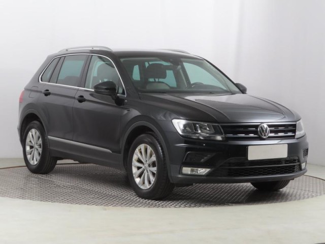 Volkswagen Tiguan  2.0 TDI 
