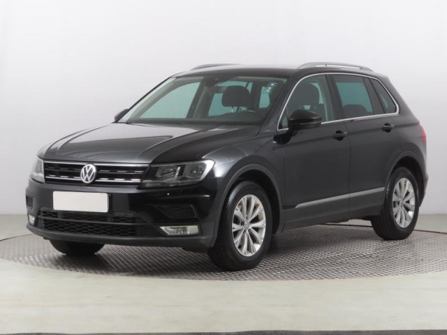 Volkswagen Tiguan  2.0 TDI 