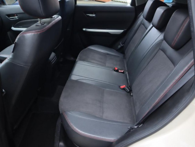 Suzuki Vitara  1.4 BoosterJet 