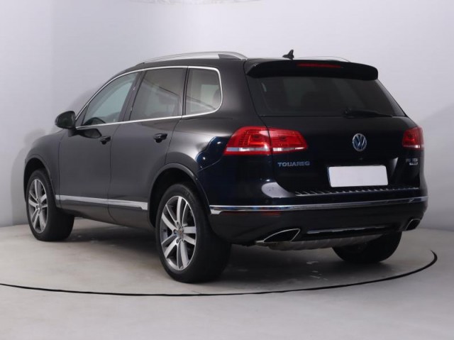 Volkswagen Touareg  3.0 TDI 