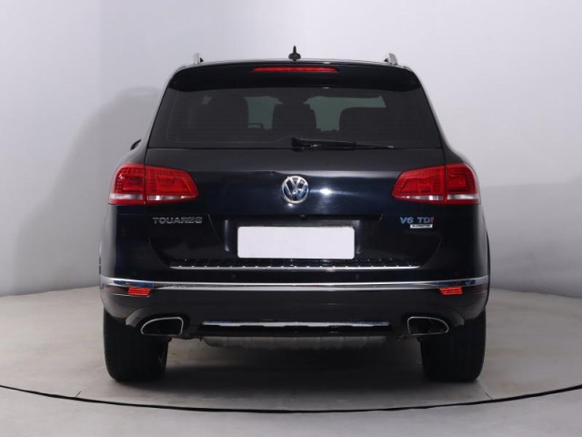 Volkswagen Touareg  3.0 TDI 