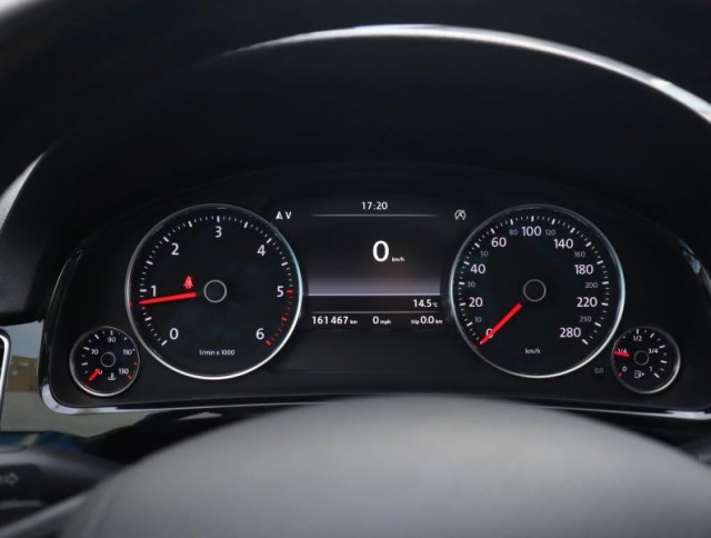 Volkswagen Touareg  3.0 TDI 