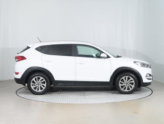 Hyundai Tucson  1.7 CRDi 