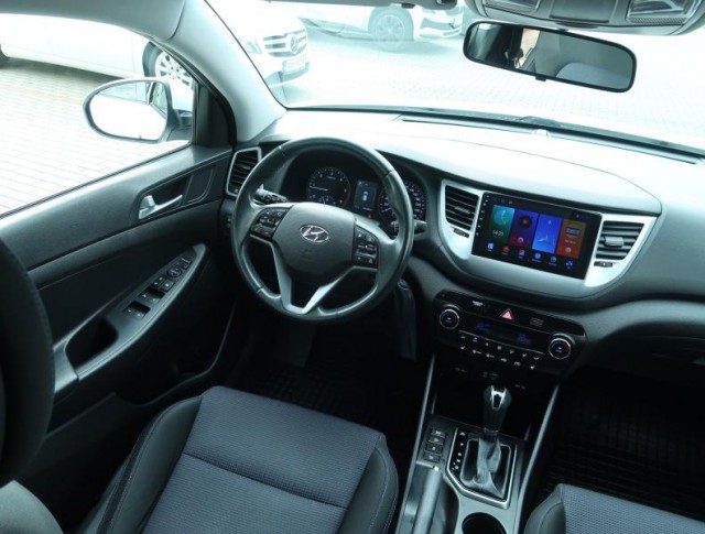 Hyundai Tucson  1.7 CRDi 