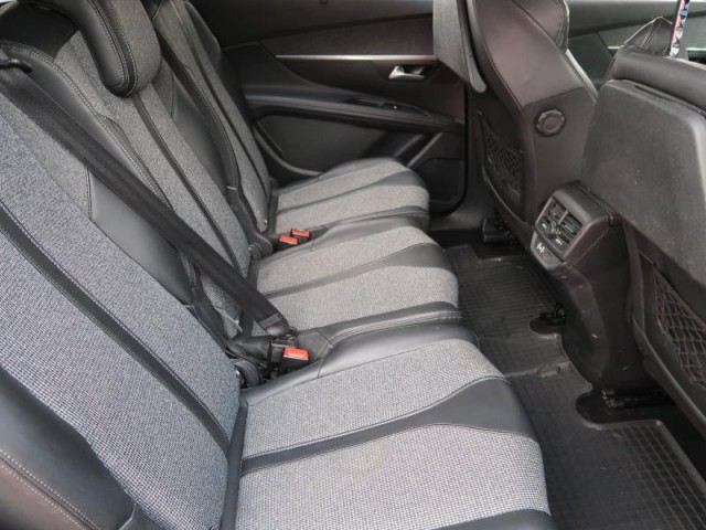 Peugeot 5008  1.6 BlueHDi 