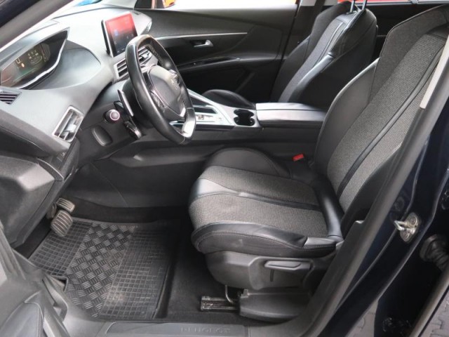 Peugeot 5008  1.6 BlueHDi 