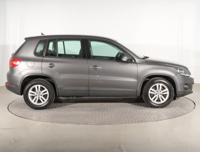 Volkswagen Tiguan  2.0 TDI 