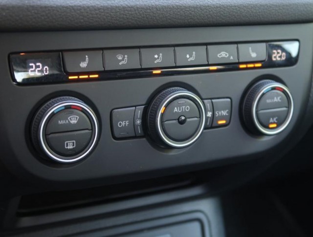 Volkswagen Tiguan  2.0 TDI 