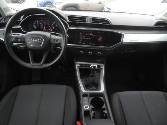 Audi Q3  35 TFSI 