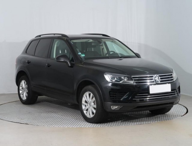 Volkswagen Touareg  3.0 TDI Business