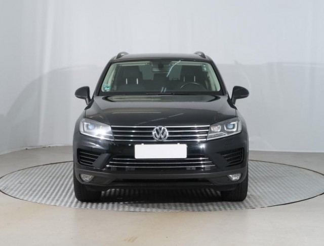 Volkswagen Touareg  3.0 TDI Business