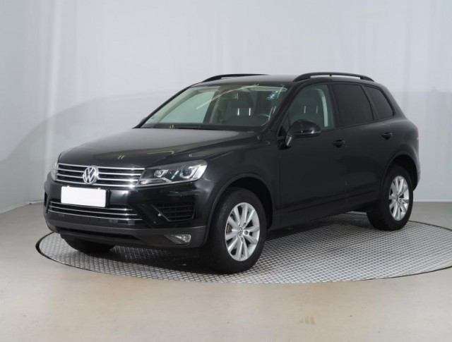 Volkswagen Touareg  3.0 TDI Business