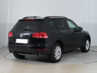 Volkswagen Touareg  3.0 TDI Business
