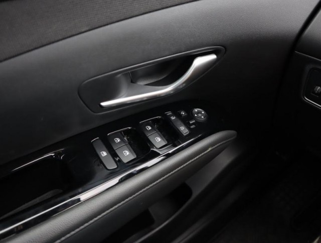 Hyundai Tucson  1.6 T-GDI Family