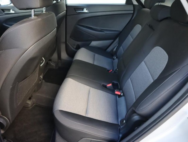 Hyundai Tucson  1.6 GDI 