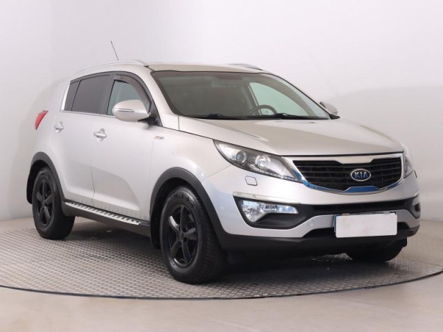 Kia Sportage  2.0 CRDi 