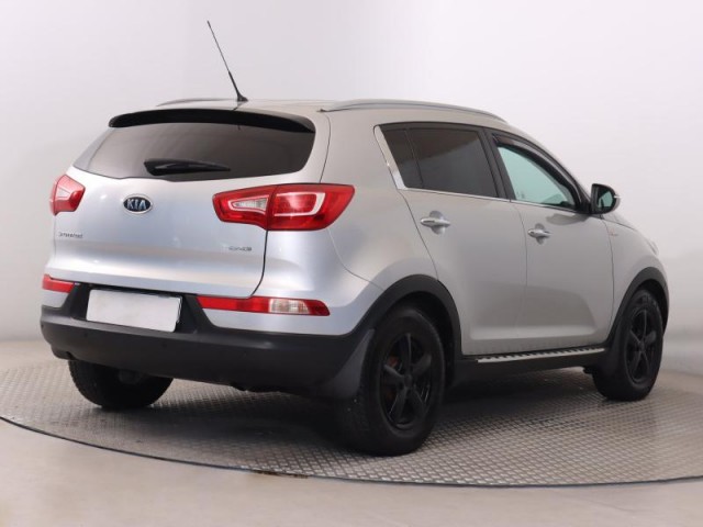Kia Sportage  2.0 CRDi 