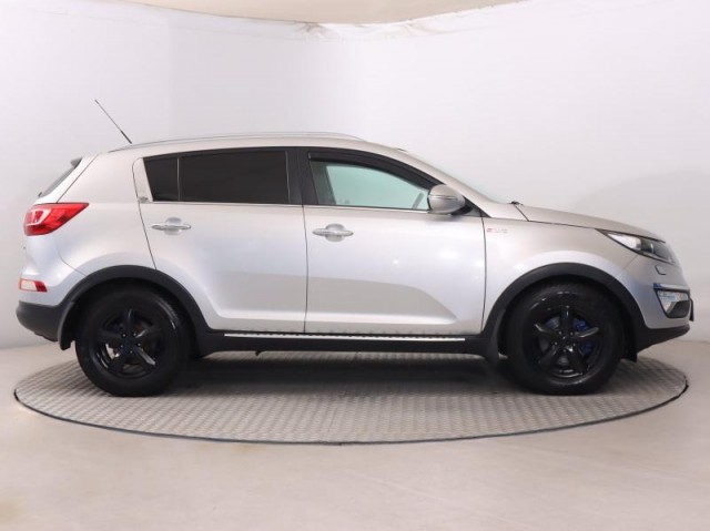 Kia Sportage  2.0 CRDi 