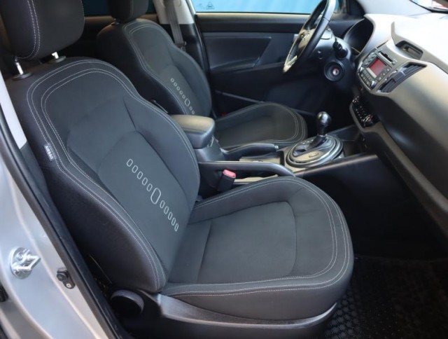 Kia Sportage  2.0 CRDi 