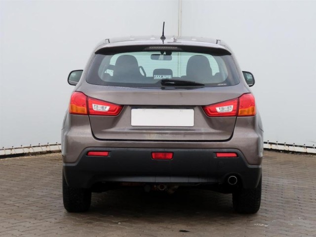 Mitsubishi ASX  1.8 DI-D MIVEC Invite
