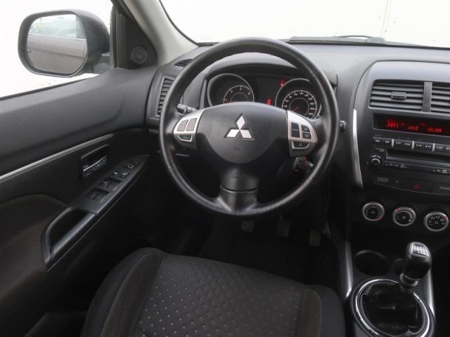 Mitsubishi ASX  1.8 DI-D MIVEC Invite