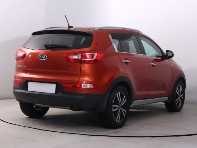 Kia Sportage  2.0 CRDi 