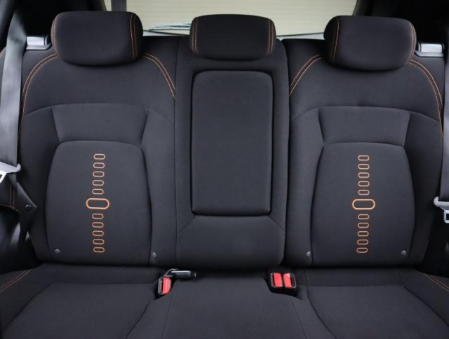 Kia Sportage  2.0 CRDi 