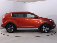 Kia Sportage  2.0 CRDi 