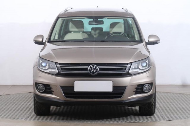 Volkswagen Tiguan  2.0 TDI 