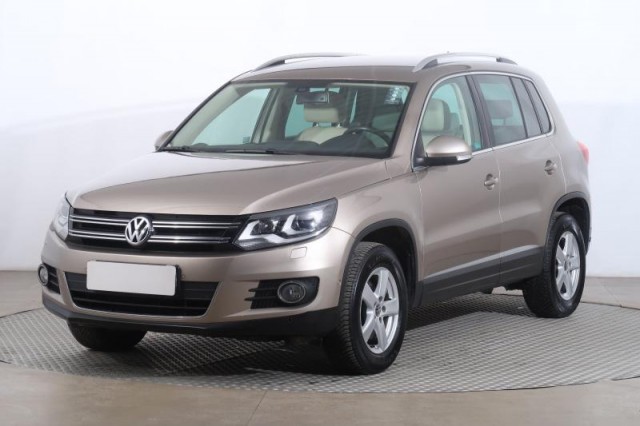Volkswagen Tiguan  2.0 TDI 