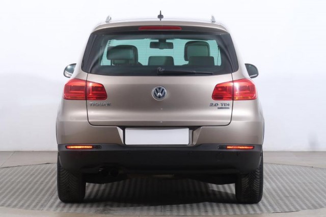 Volkswagen Tiguan  2.0 TDI 