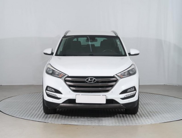 Hyundai Tucson  2.0 CRDi 