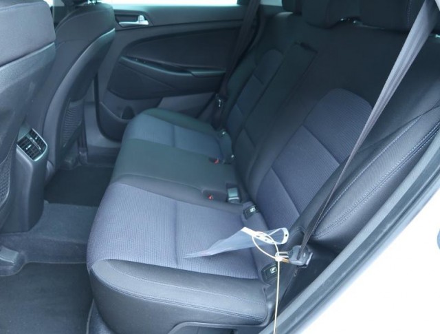 Hyundai Tucson  2.0 CRDi 