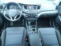 Hyundai Tucson  2.0 CRDi 