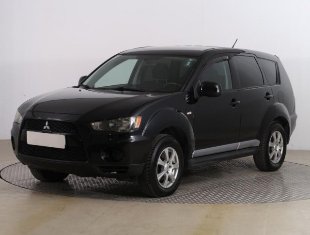 Mitsubishi Outlander  2.0 DI-D 