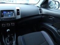 Mitsubishi Outlander  2.0 DI-D 