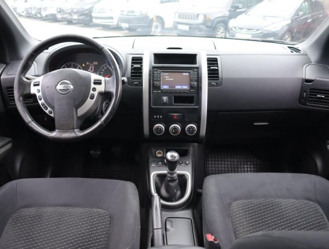Nissan X-Trail  2.0 dCi 