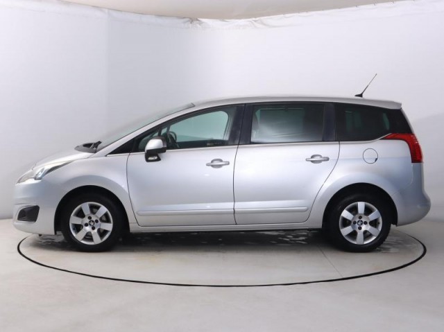 Peugeot 5008  1.6 BlueHDi 