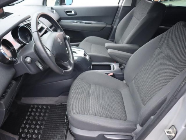 Peugeot 5008  1.6 BlueHDi 