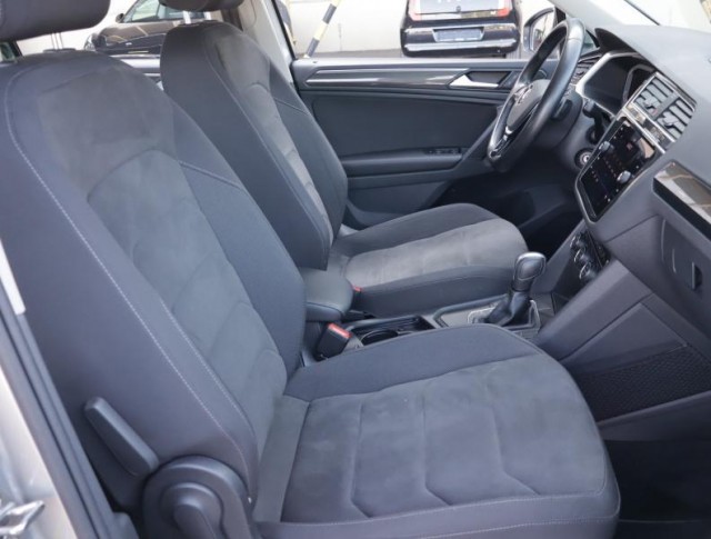 Volkswagen Tiguan  2.0 TDI 