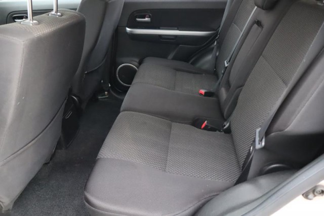 Suzuki Grand Vitara  2.4 VVT Comfort