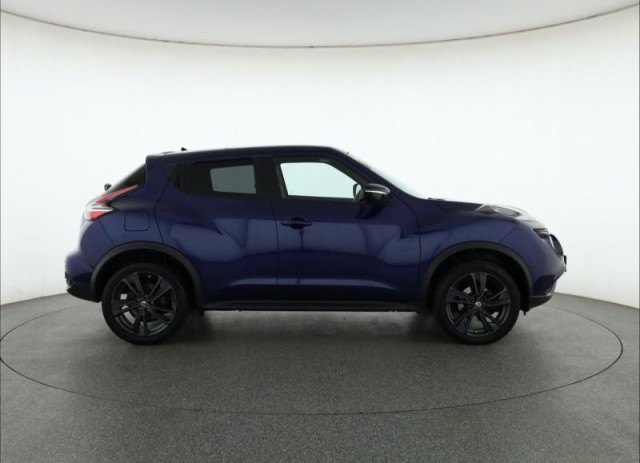 Nissan Juke  1.6 i 